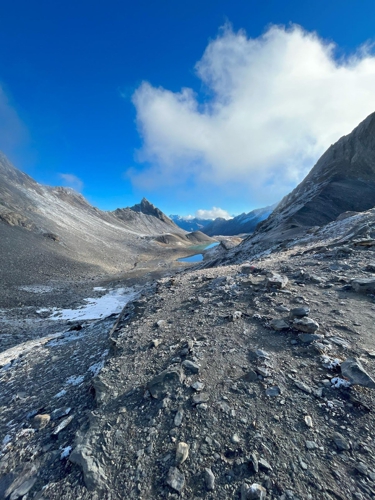 trek or hut image